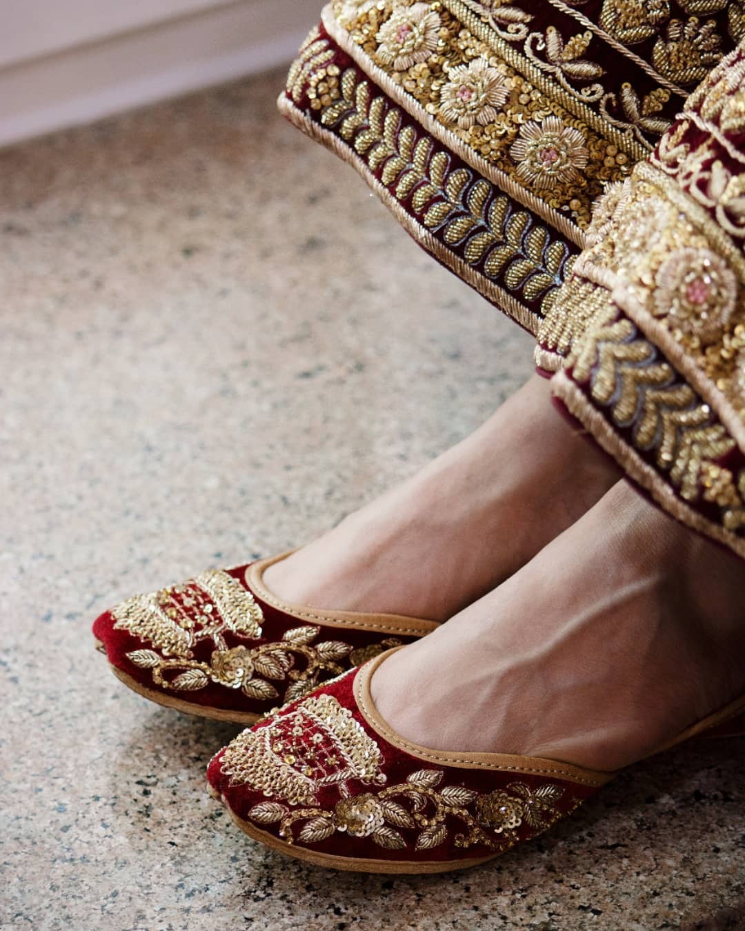 Sandals for 2025 bridal lehenga